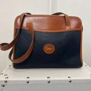 🛑 SOLD 🛑 Vintage Dooney & Bourke Shoulder Bag